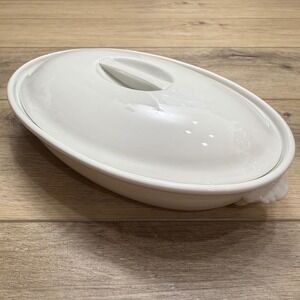 Pillivuyt France White Porcelain Oval Lidded Casserole Tureen Shell Handles 32oz